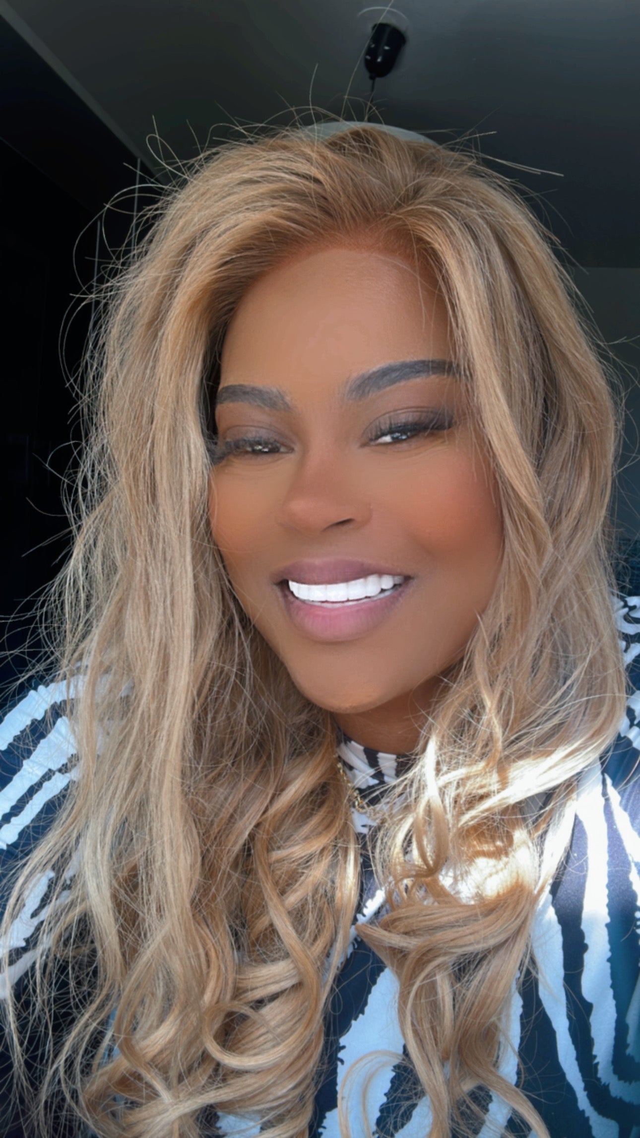 Peruca Princesa– Lace Frontal Glueless 100% Cabelo Humano