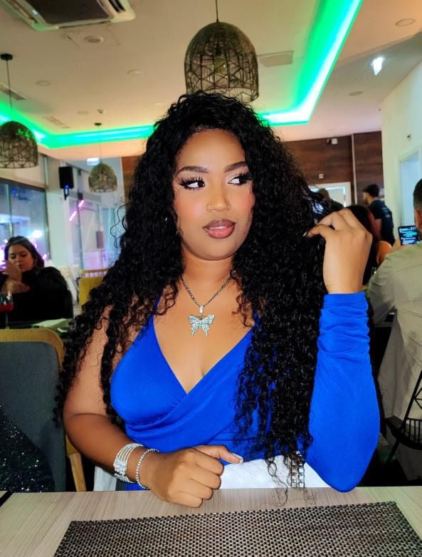 Peruca Evy – Full Lace com Cola